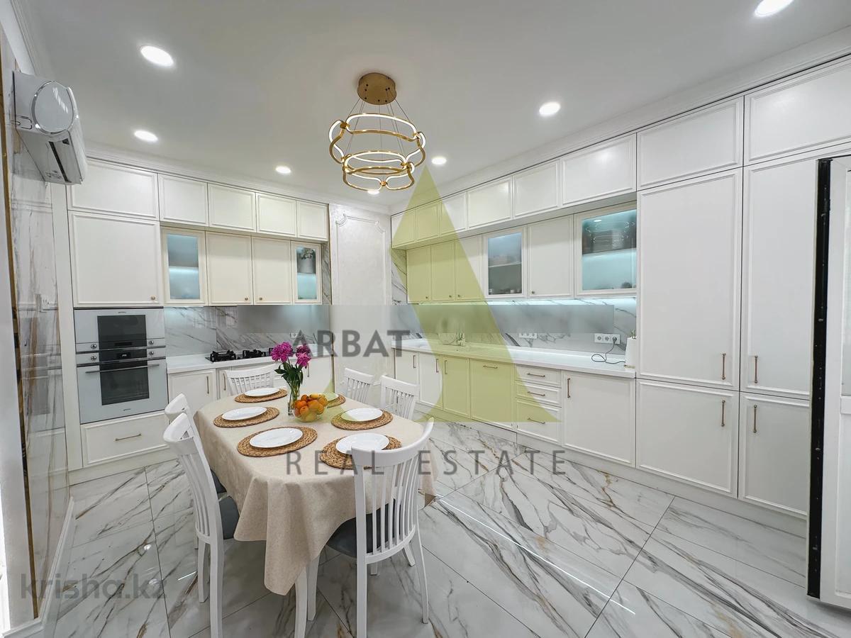 Фото Квартира, 4 комн, 170 м², 5/7 эт., 2017 г.п.