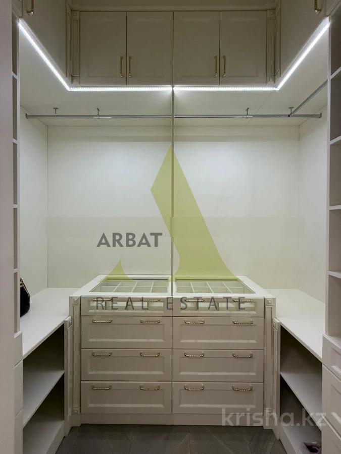 Фото Квартира, 5 комн, 230 м², 7/7 эт., 2017 г.п.