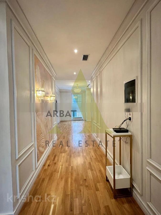Фото Квартира, 5 комн, 250 м², 3/3 эт., 2018 г.п.