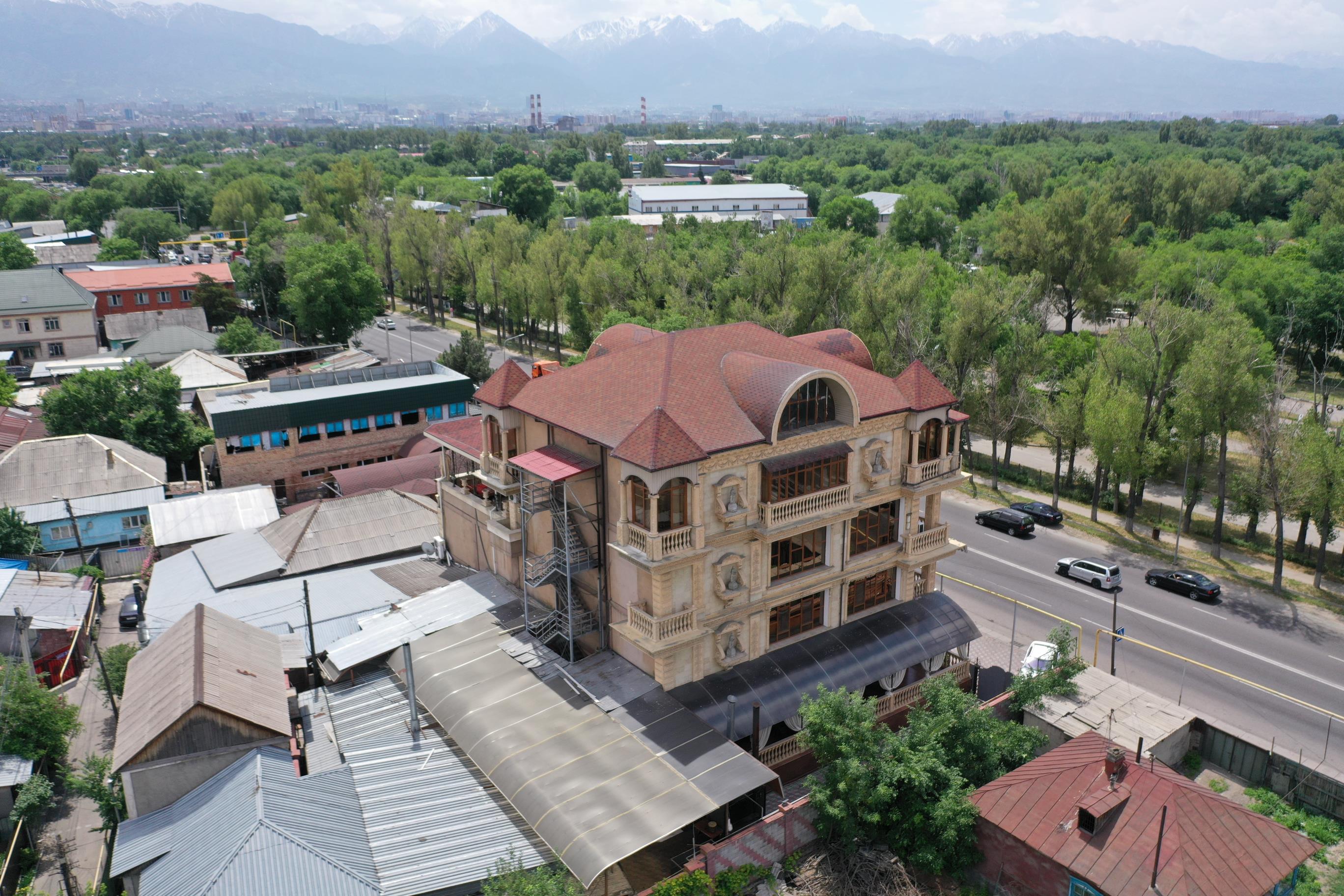 Фото Коммерческая недвижимость, 1680 м²