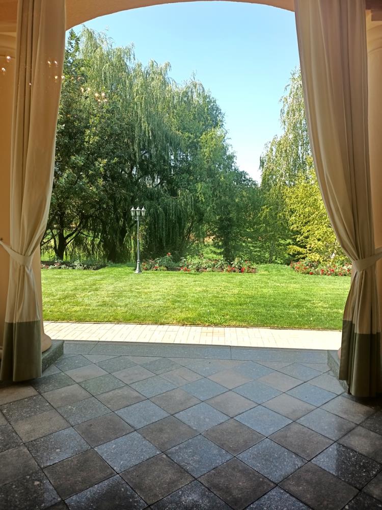 Фото Отдельный дом, 8 комн, 700м²
