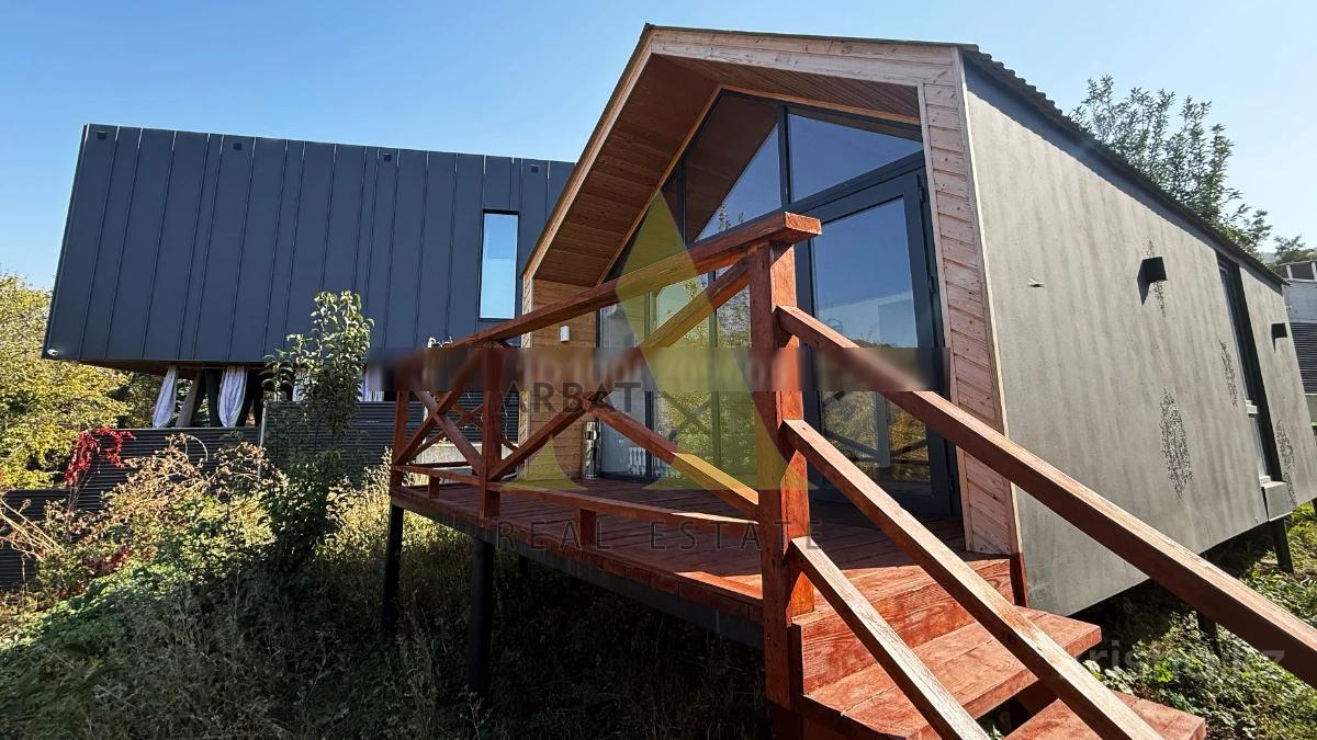 Фото Отдельный дом, 4 комн, 180м²