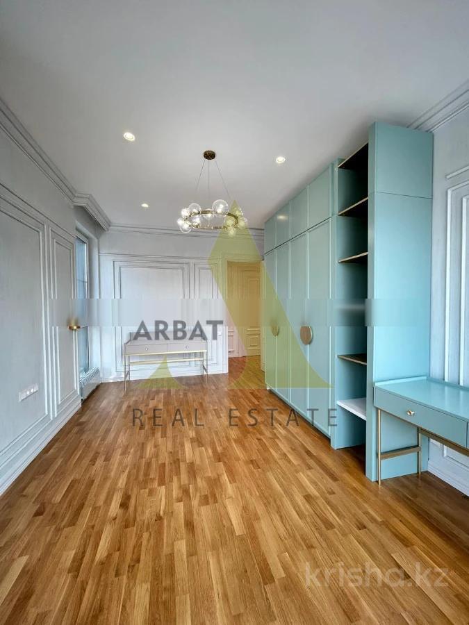 Фото Квартира, 5 комн, 250 м², 3/3 эт., 2018 г.п.
