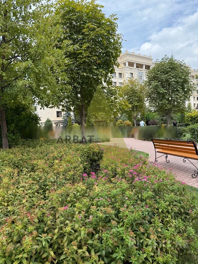 Фото Квартира, 5 комн, 250 м², 1/7 эт., 2017 г.п.