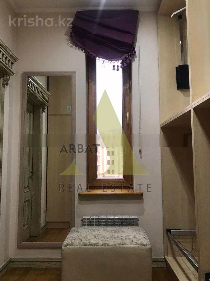 Фото Квартира, 4 комн, 182 м², 4/4 эт., 2004 г.п.