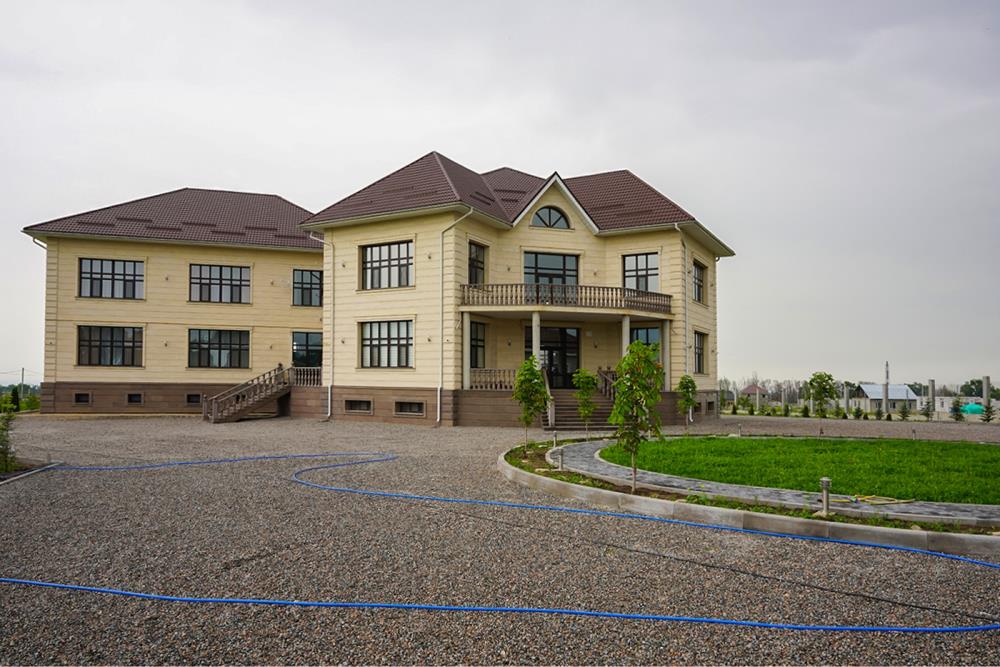 Фото Отдельный дом, 15 комн, 1800м²
