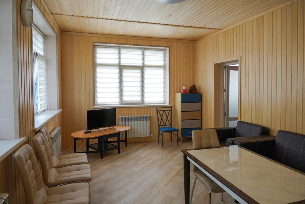 Фото Отдельный дом, 15 комн, 1800м²