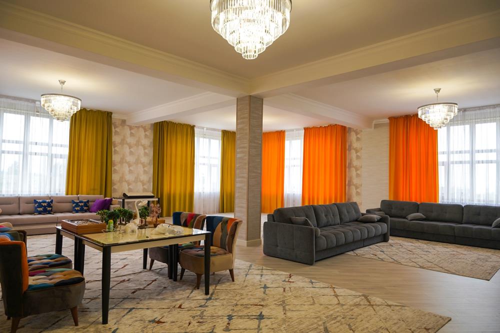 Фото Отдельный дом, 15 комн, 1800м²