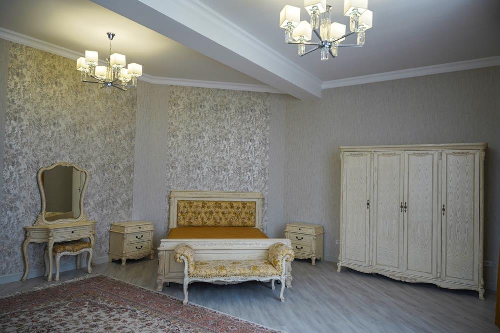 Фото Отдельный дом, 15 комн, 1800м²