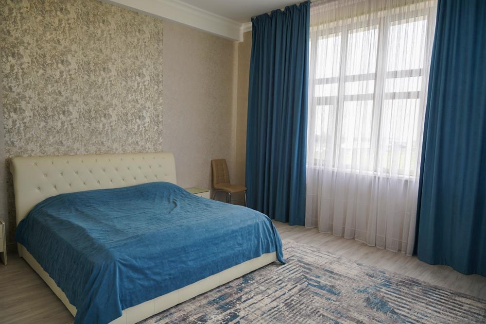 Фото Отдельный дом, 15 комн, 1800м²