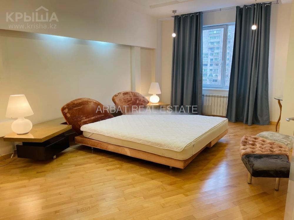 Фото Квартира, 4 комн, 200 м², 5/9 эт.