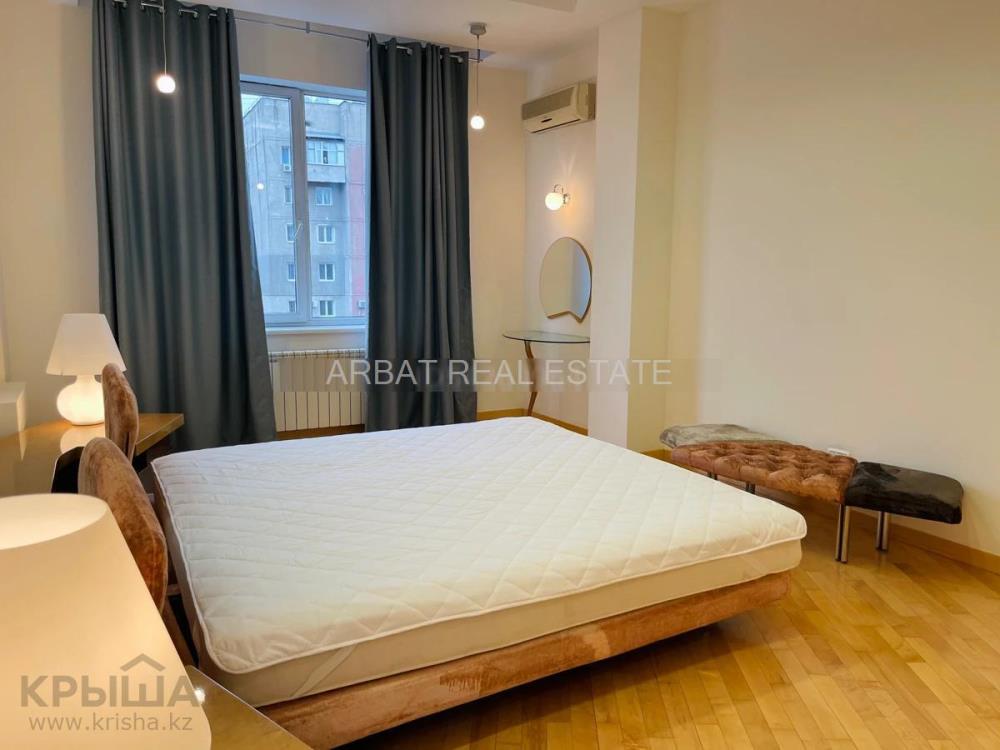 Фото Квартира, 4 комн, 200 м², 5/9 эт.
