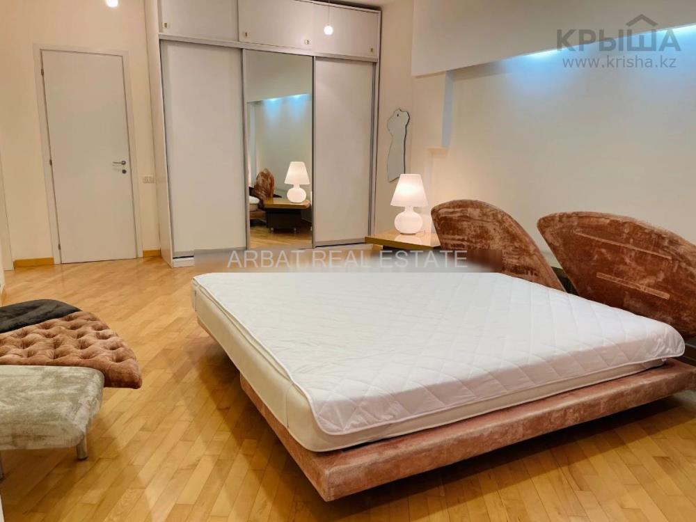 Фото Квартира, 4 комн, 200 м², 5/9 эт.