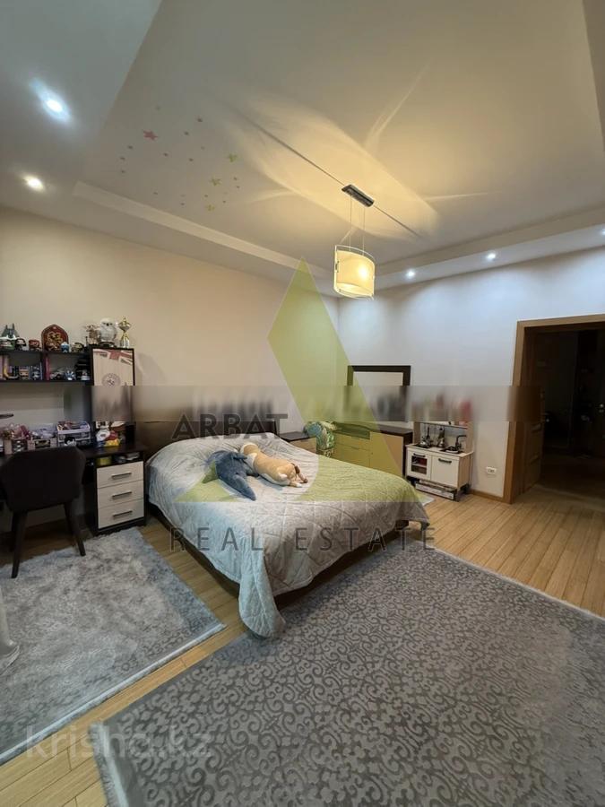 Фото Квартира, 3 комн, 103.3 м², 7/18 эт., 2008 г.п.