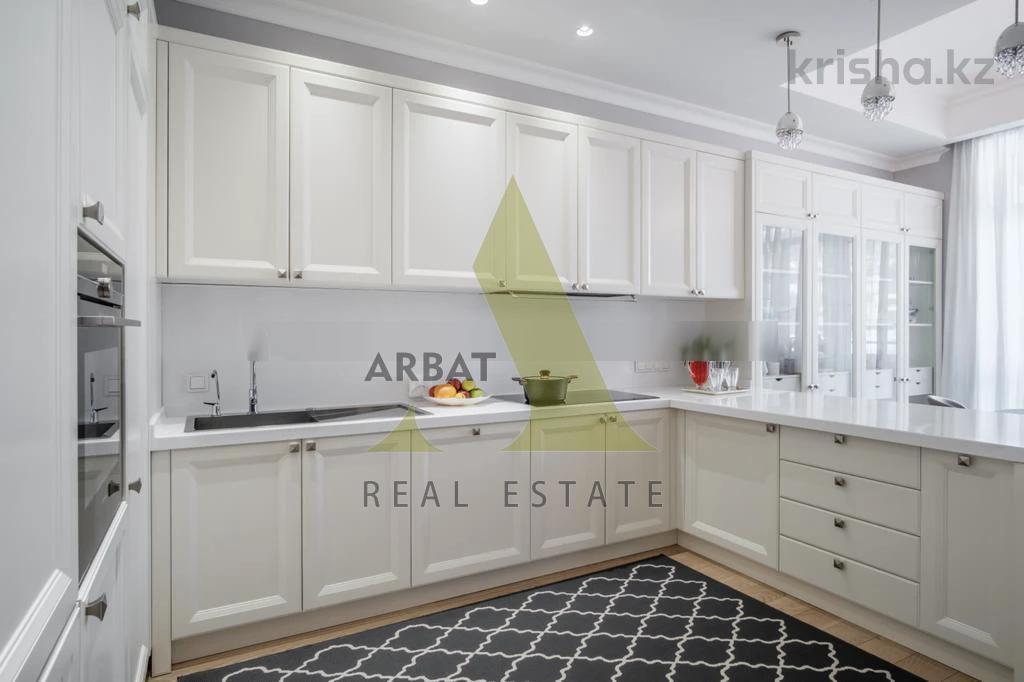 Фото Квартира, 5 комн, 185 м², 4/5 эт., 2018 г.п.