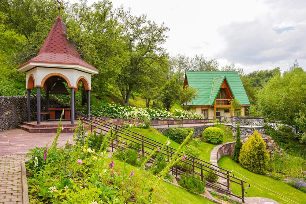 Фото Отдельный дом, 10 комн, 500м²