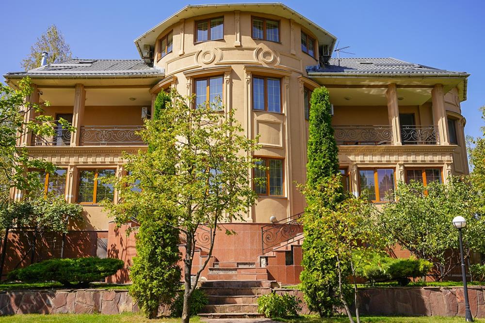 Фото Отдельный дом, 9 комн, 880м²