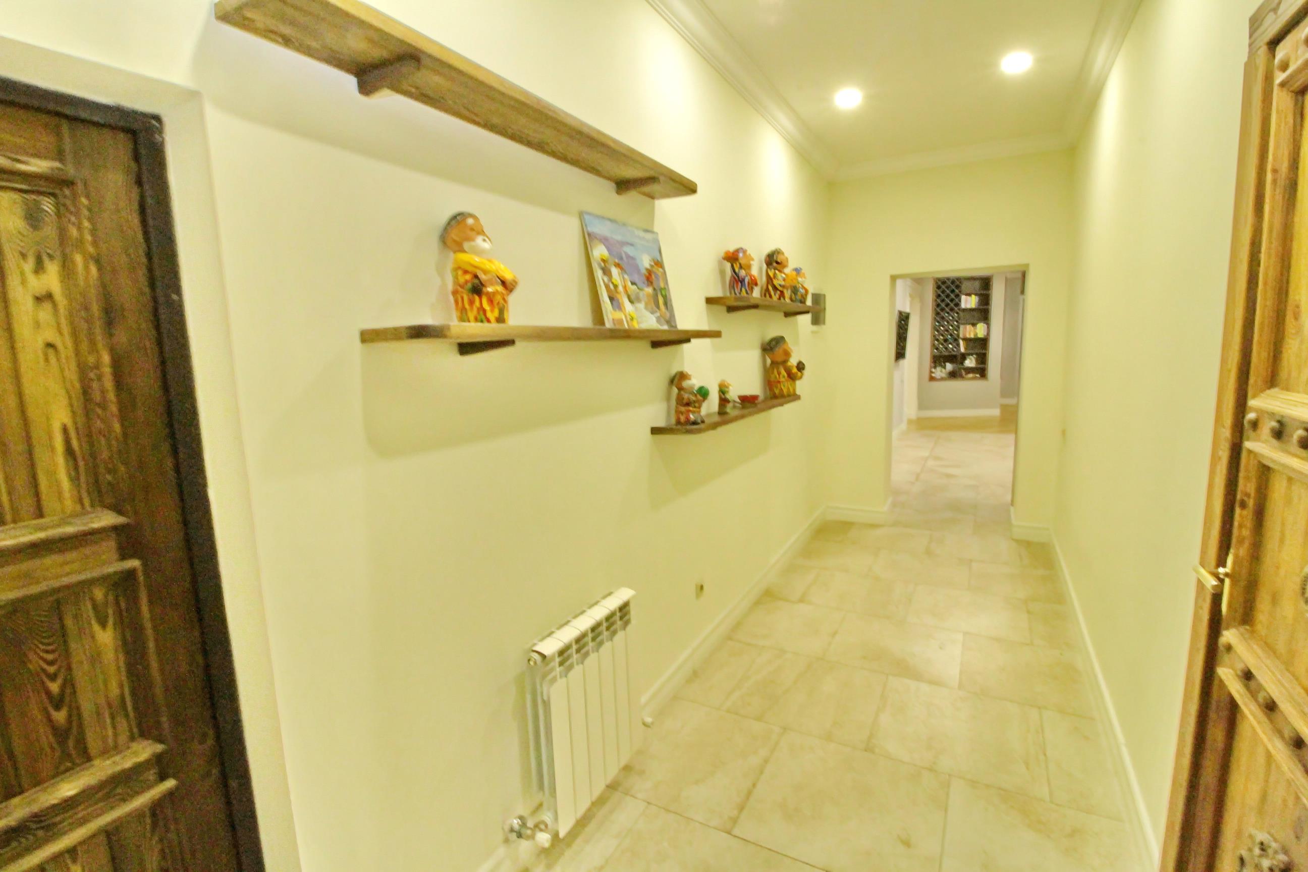 Фото Отдельный дом, 8 комн, 540.1м²