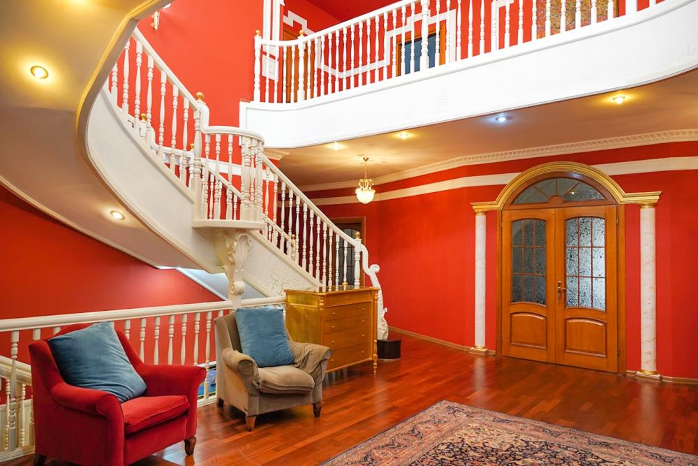 Фото Отдельный дом, 8 комн, 740м²