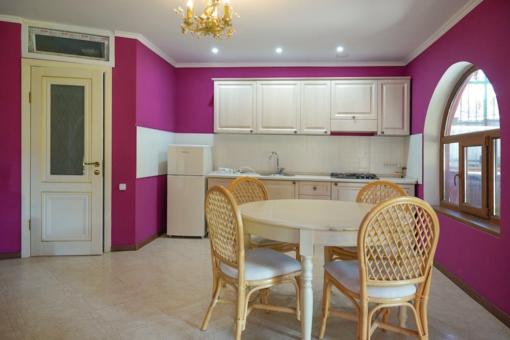 Фото Отдельный дом, 8 комн, 740м²