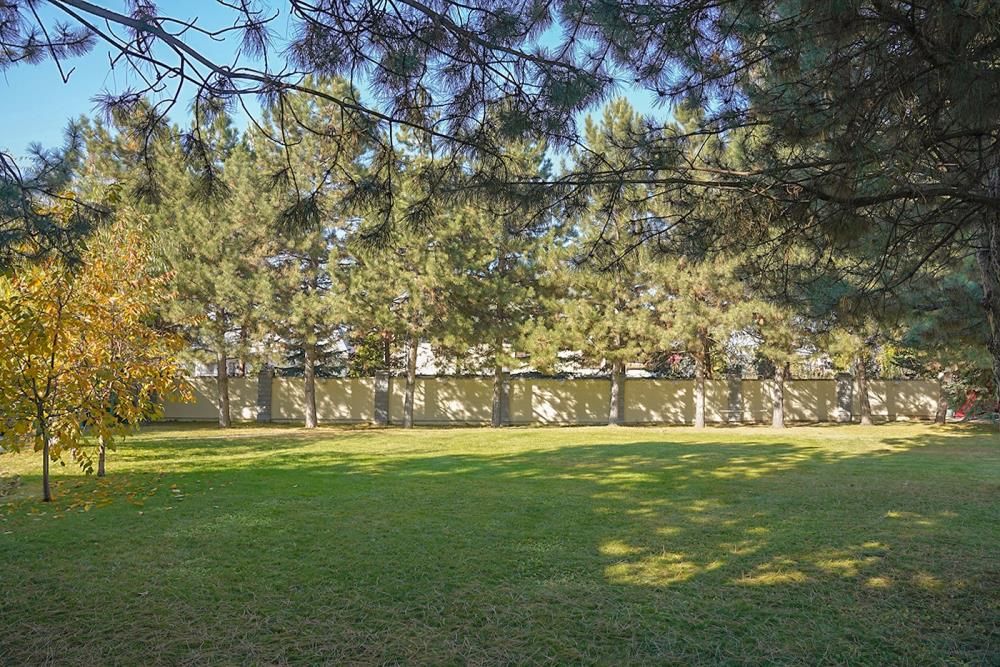 Фото Отдельный дом, 8 комн, 740м²