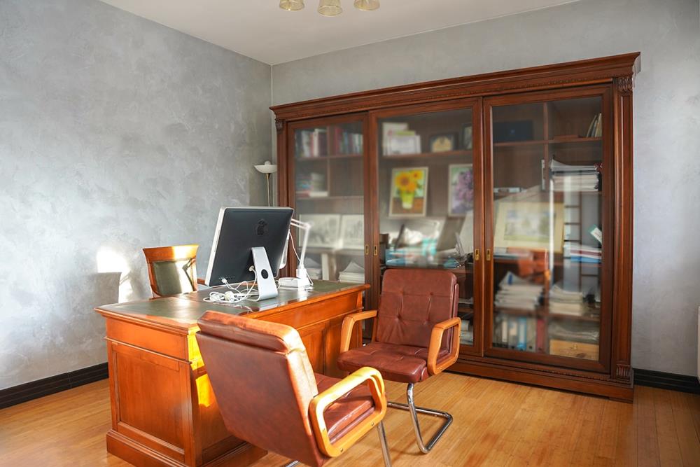 Фото Отдельный дом, 8 комн, 684м²