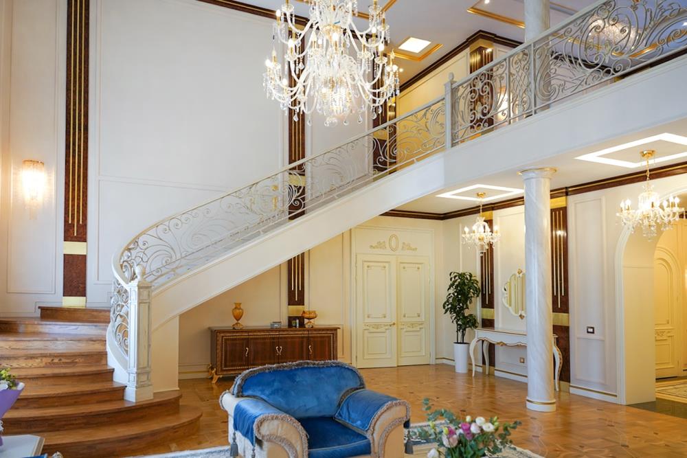 Фото Отдельный дом, 10 комн, 1350м²