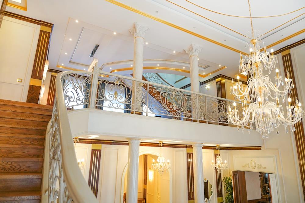 Фото Отдельный дом, 10 комн, 1350м²