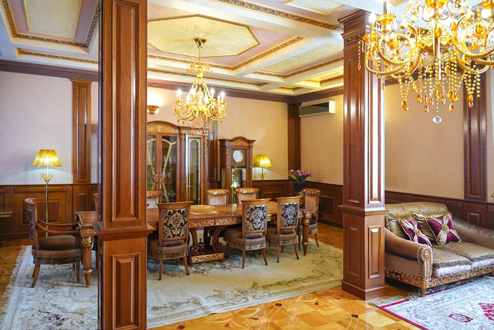 Фото Отдельный дом, 10 комн, 1350м²