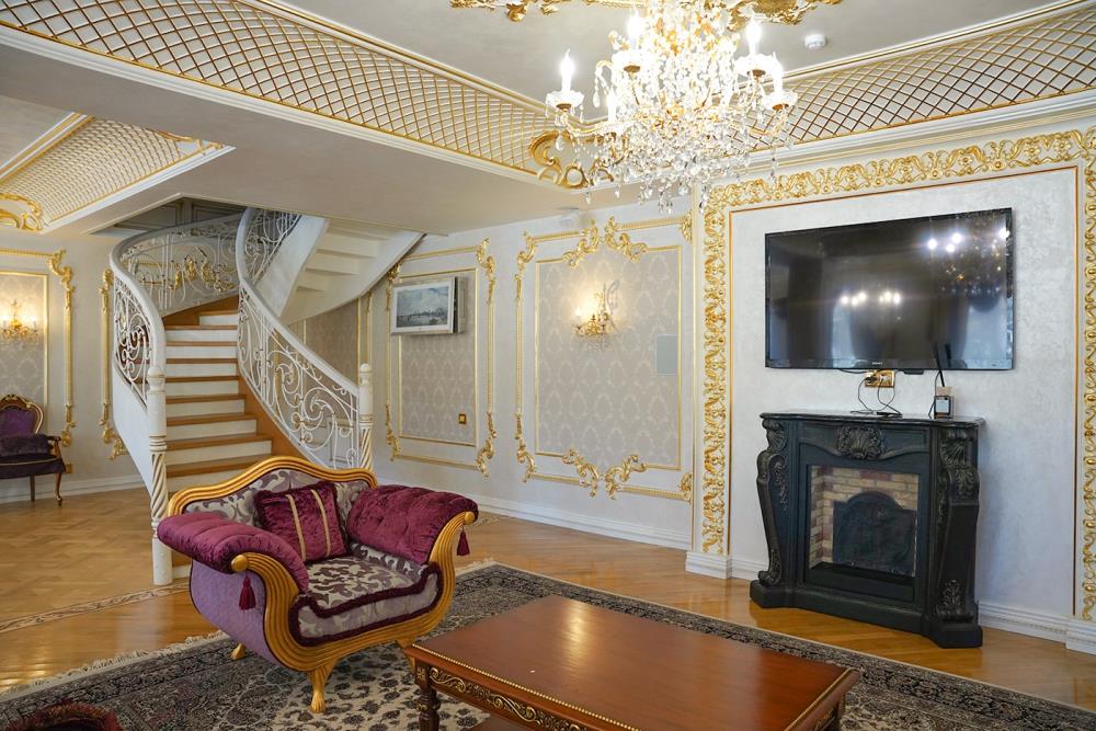 Фото Отдельный дом, 10 комн, 1350м²