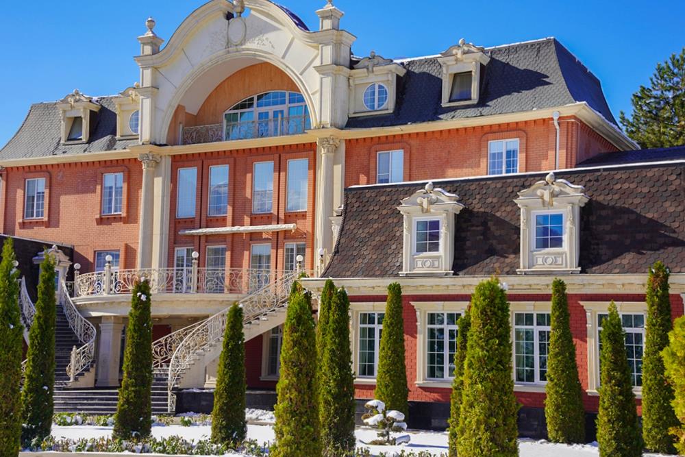 Фото Отдельный дом, 10 комн, 1350м²