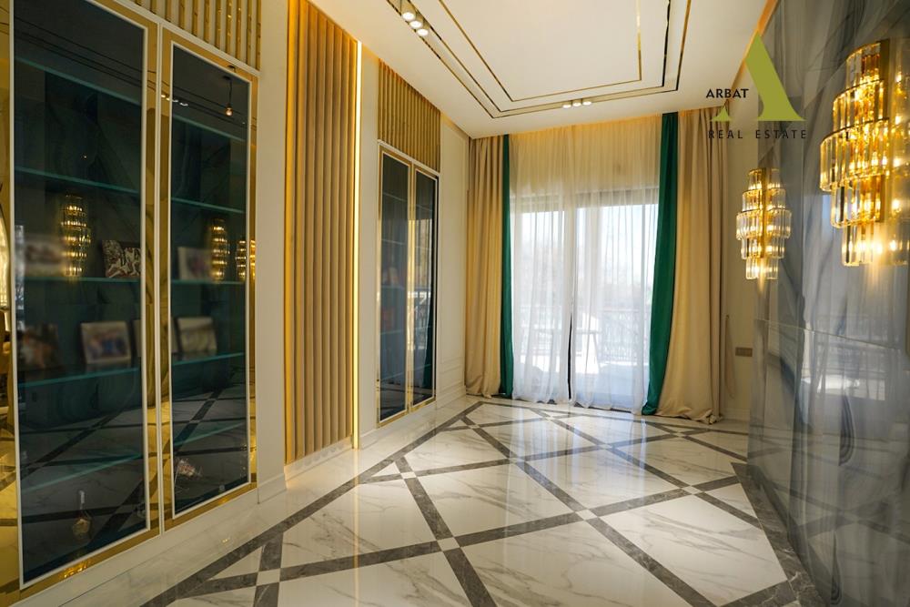 Фото Отдельный дом, 7 комн, 600м²