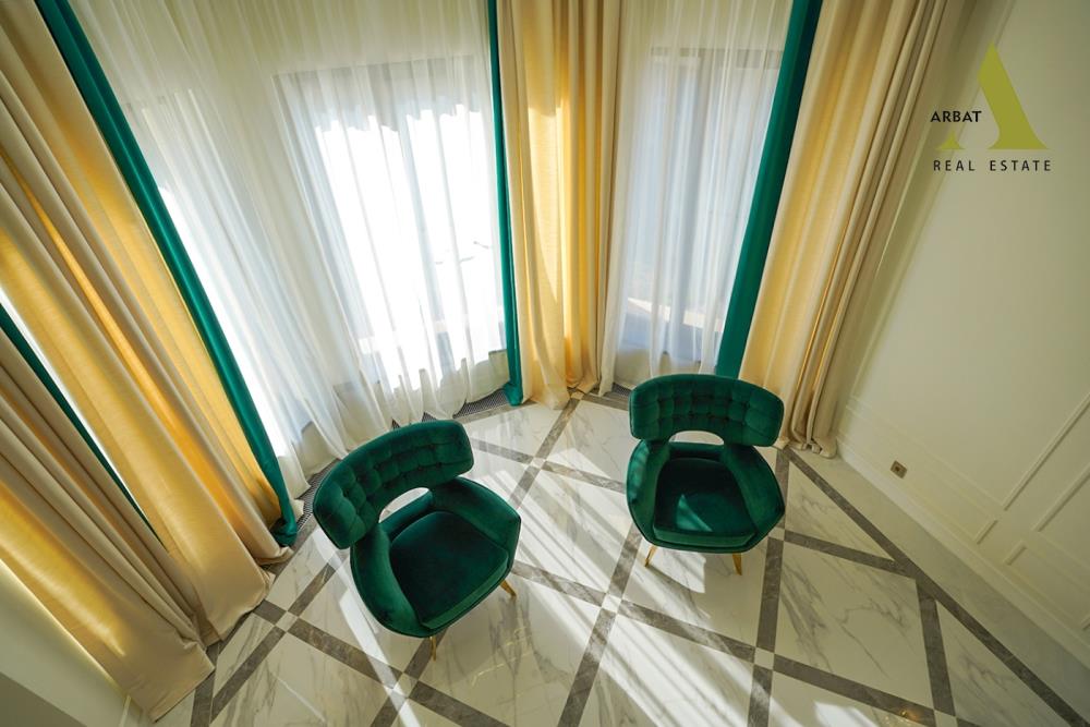 Фото Отдельный дом, 7 комн, 600м²