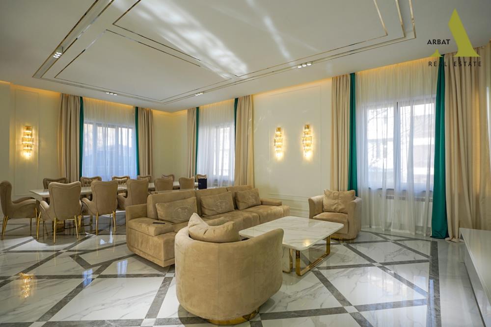 Фото Отдельный дом, 7 комн, 600м²