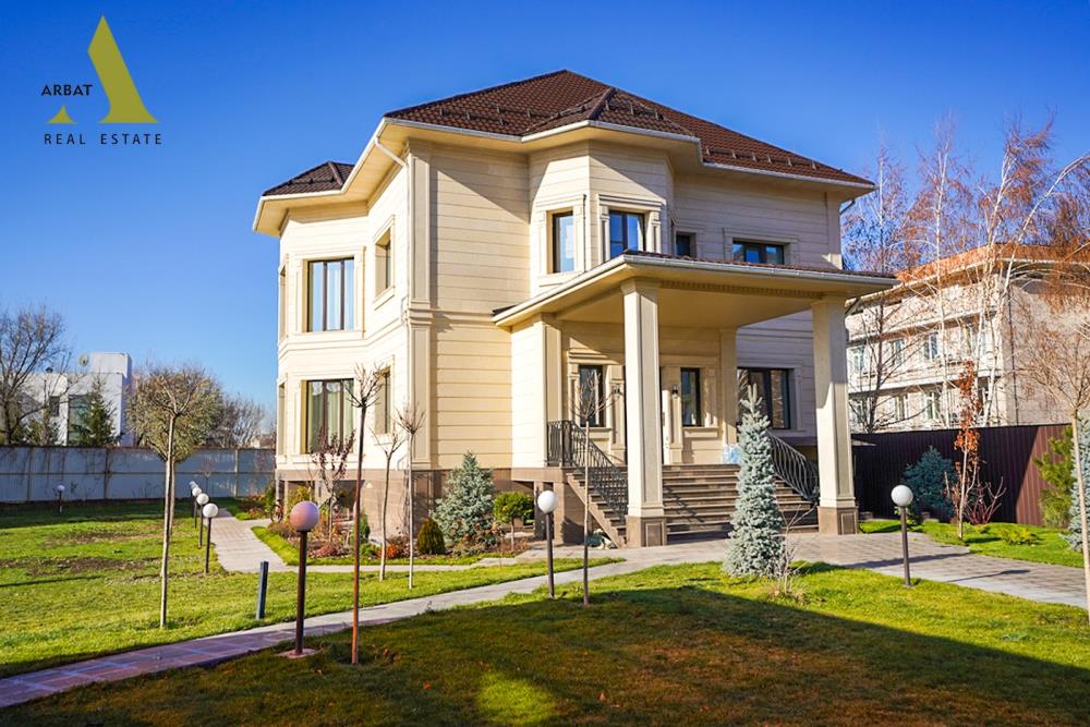 Фото Отдельный дом, 7 комн, 600м²