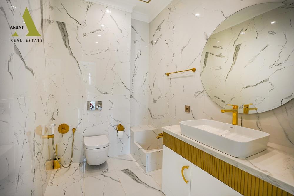 Фото Отдельный дом, 7 комн, 600м²