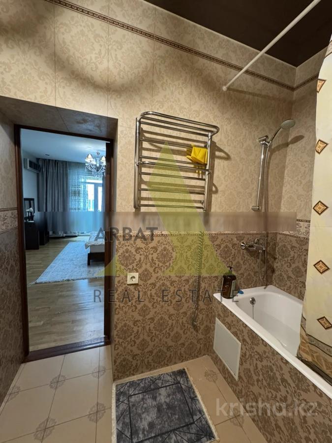 Фото Квартира, 4 комн, 145 м², 15/20 эт., 2010 г.п.