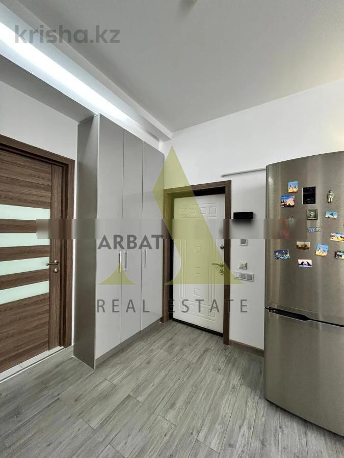 Фото Квартира, 2 комн, 71 м², 1/9 эт., 2014 г.п.