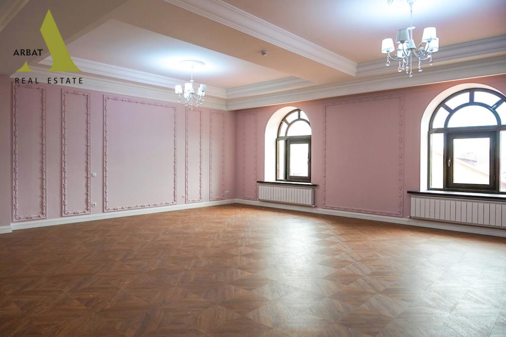 Фото Коммерческая недвижимость, 1500 м²