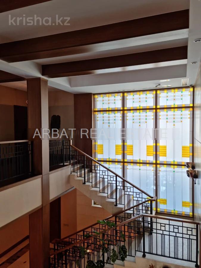 Фото Отдельный дом, 7 комн, 800м²