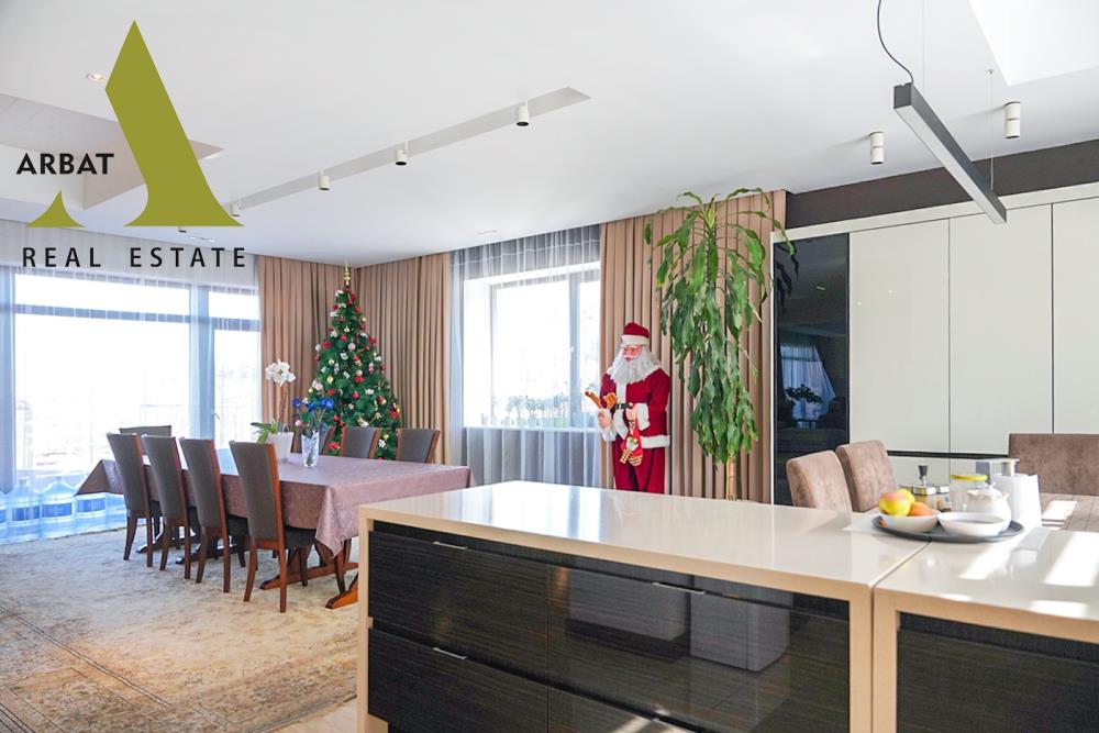 Фото Отдельный дом, 12 комн, 1400м²