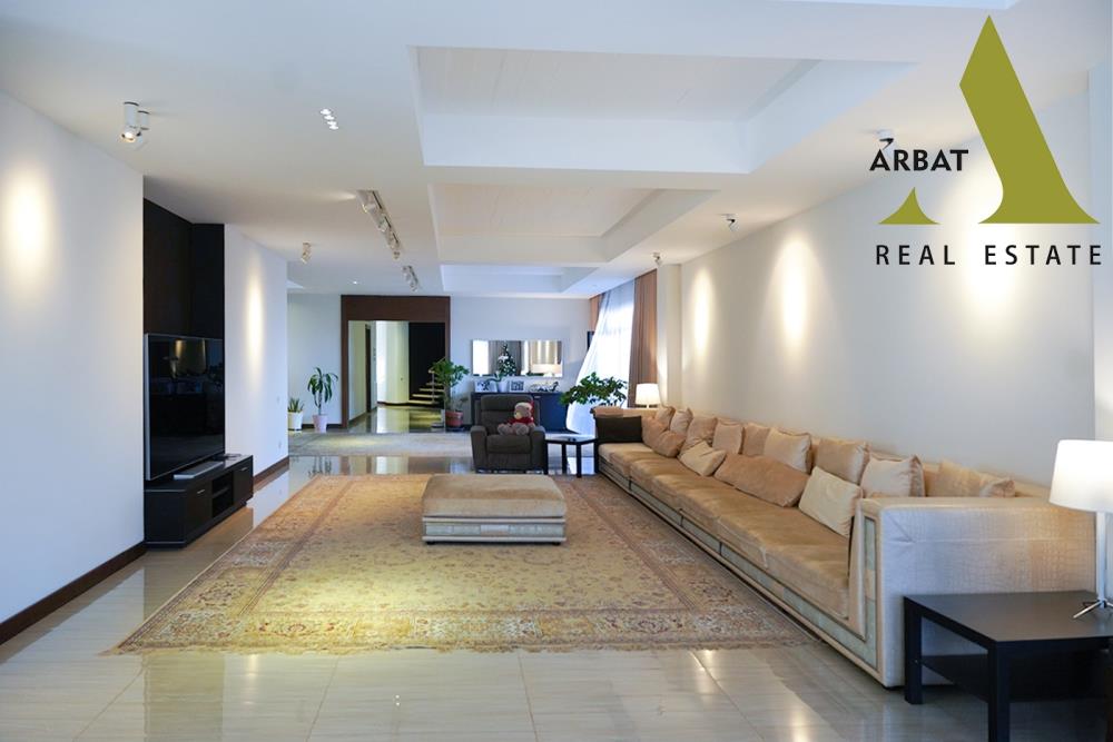 Фото Отдельный дом, 12 комн, 1400м²