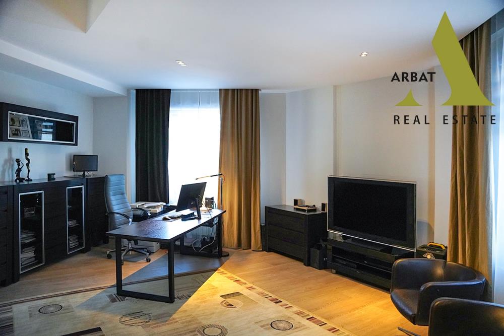 Фото Отдельный дом, 12 комн, 1400м²