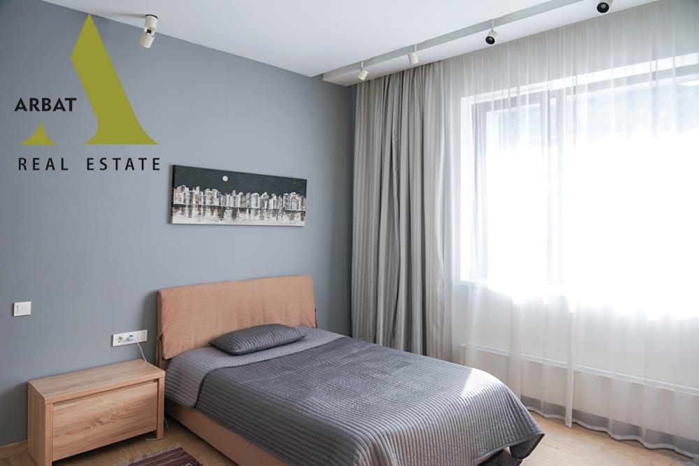 Фото Отдельный дом, 12 комн, 1400м²