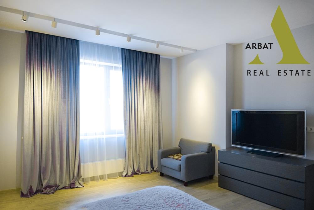 Фото Отдельный дом, 12 комн, 1400м²