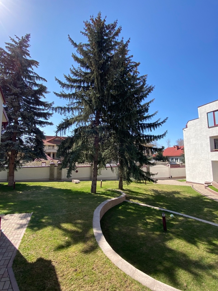 Фото Отдельный дом, 8 комн, 1700м²