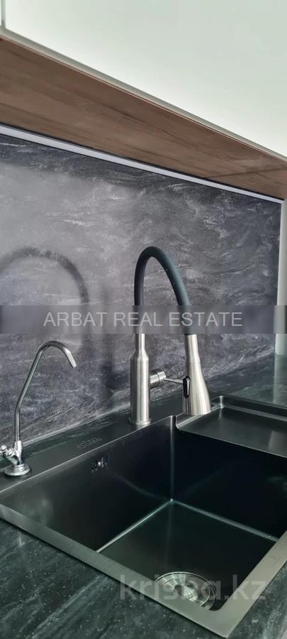 Фото Квартира, 3 комн, 130.8 м², 2/6 эт., 2014 г.п.