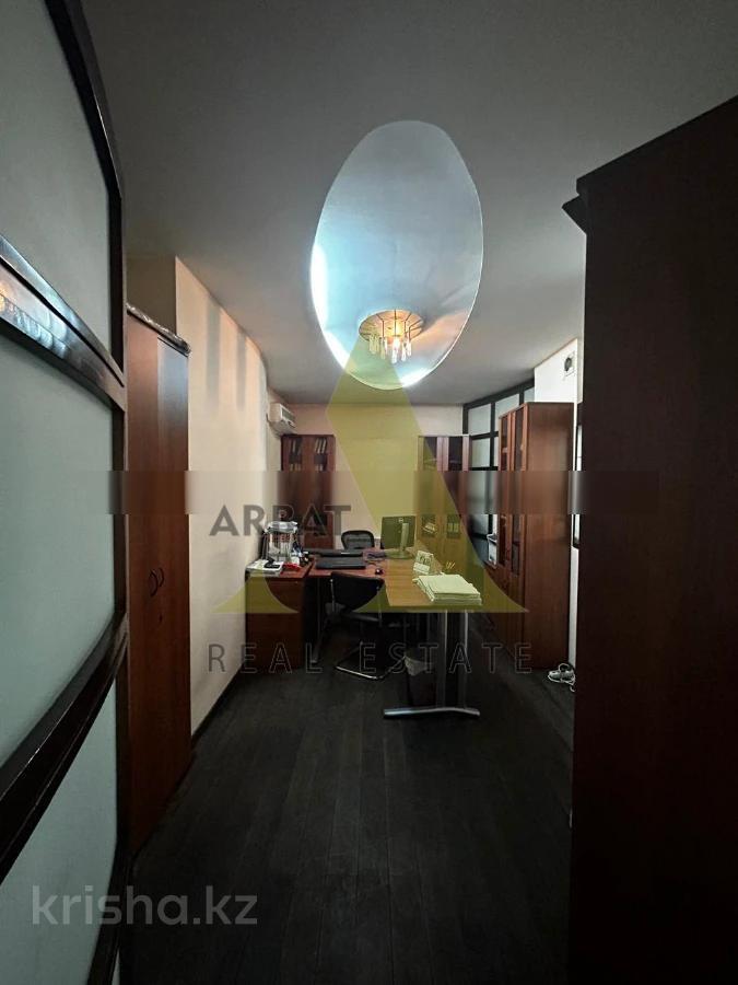 Фото Квартира, 4 комн, 215.3 м², 13/13 эт., 2002 г.п.