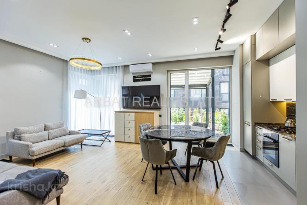 Фото Квартира, 3 комн, 100 м², 1/3 эт.
