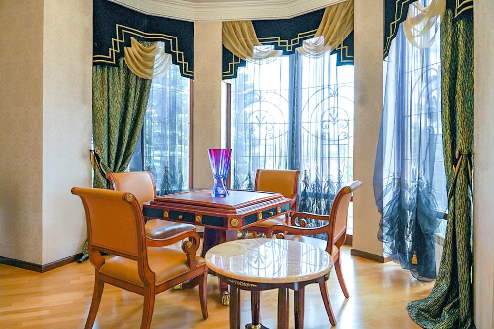 Фото Отдельный дом, 10 комн, 1647м²